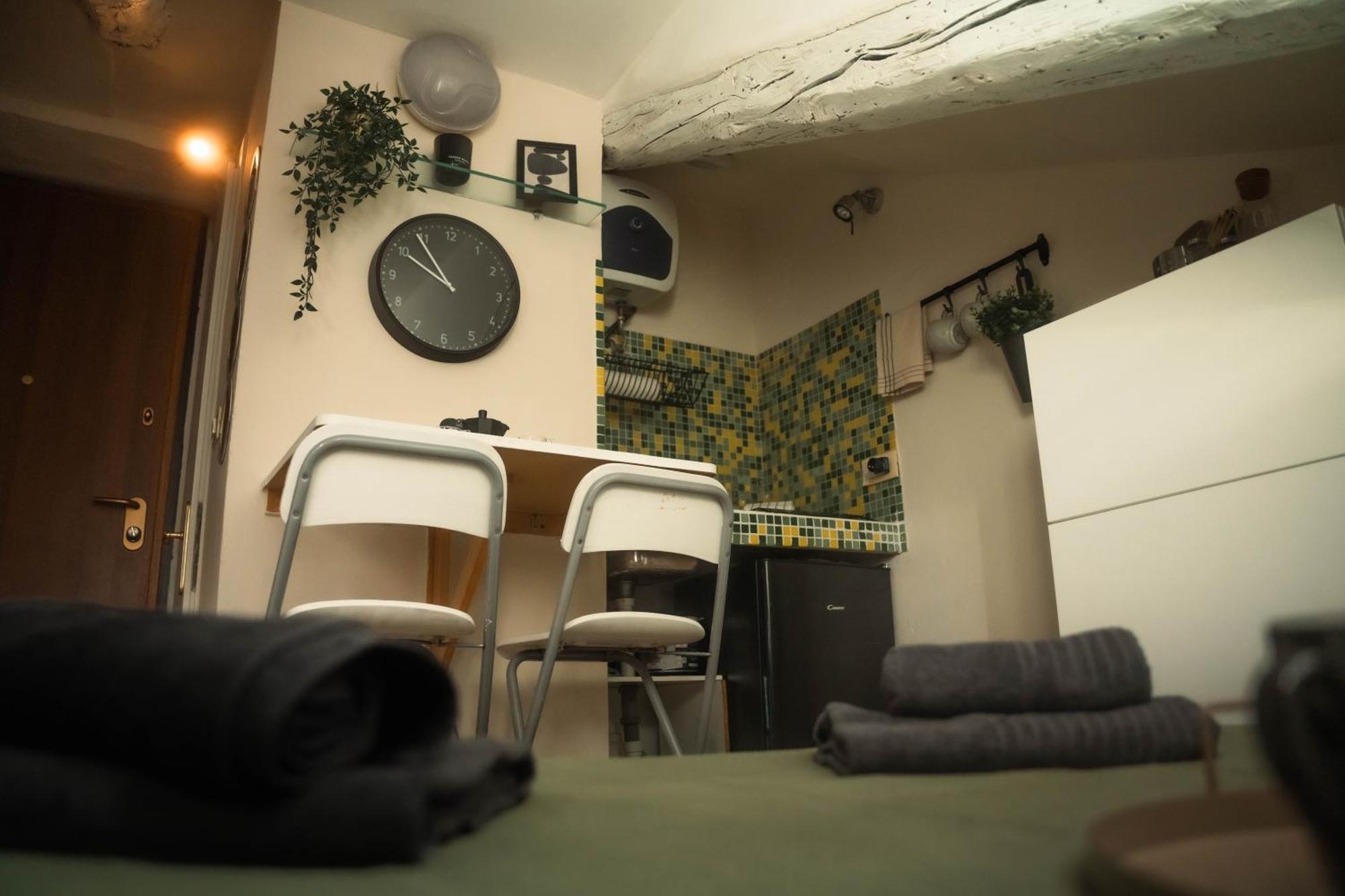 Mole Studio Green - With Iconic View Of Torino Esterno foto